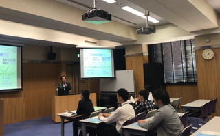 内田教授より説明